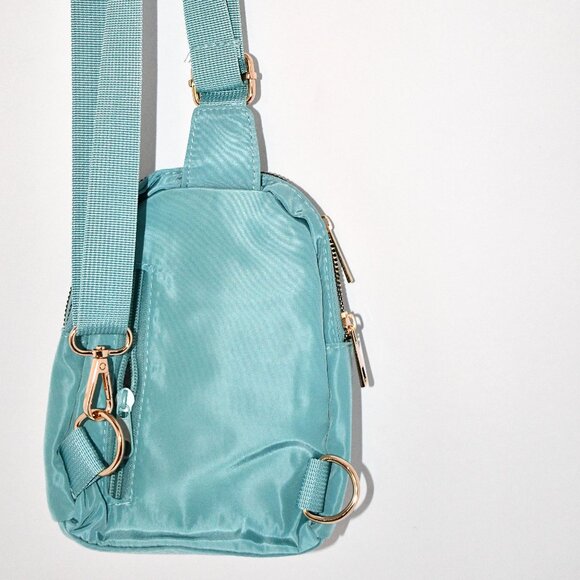 VOROLO Crossbody Sling Bag, Fanny Pack for Women & Men, Adjustable Strap Blue - Picture 3 of 3